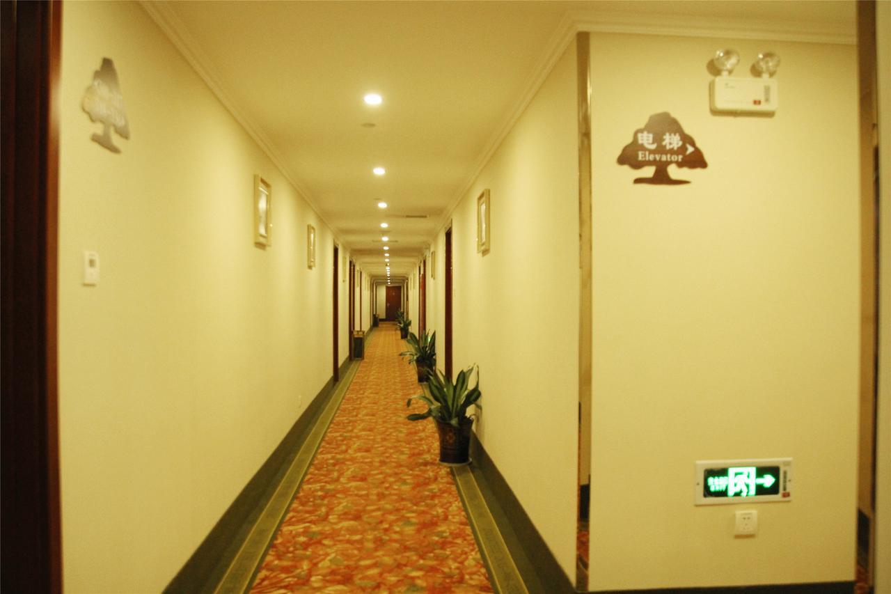 Greentree Inn Anhui Fuyang Yijing International North Door Busniess Hotel Extérieur photo